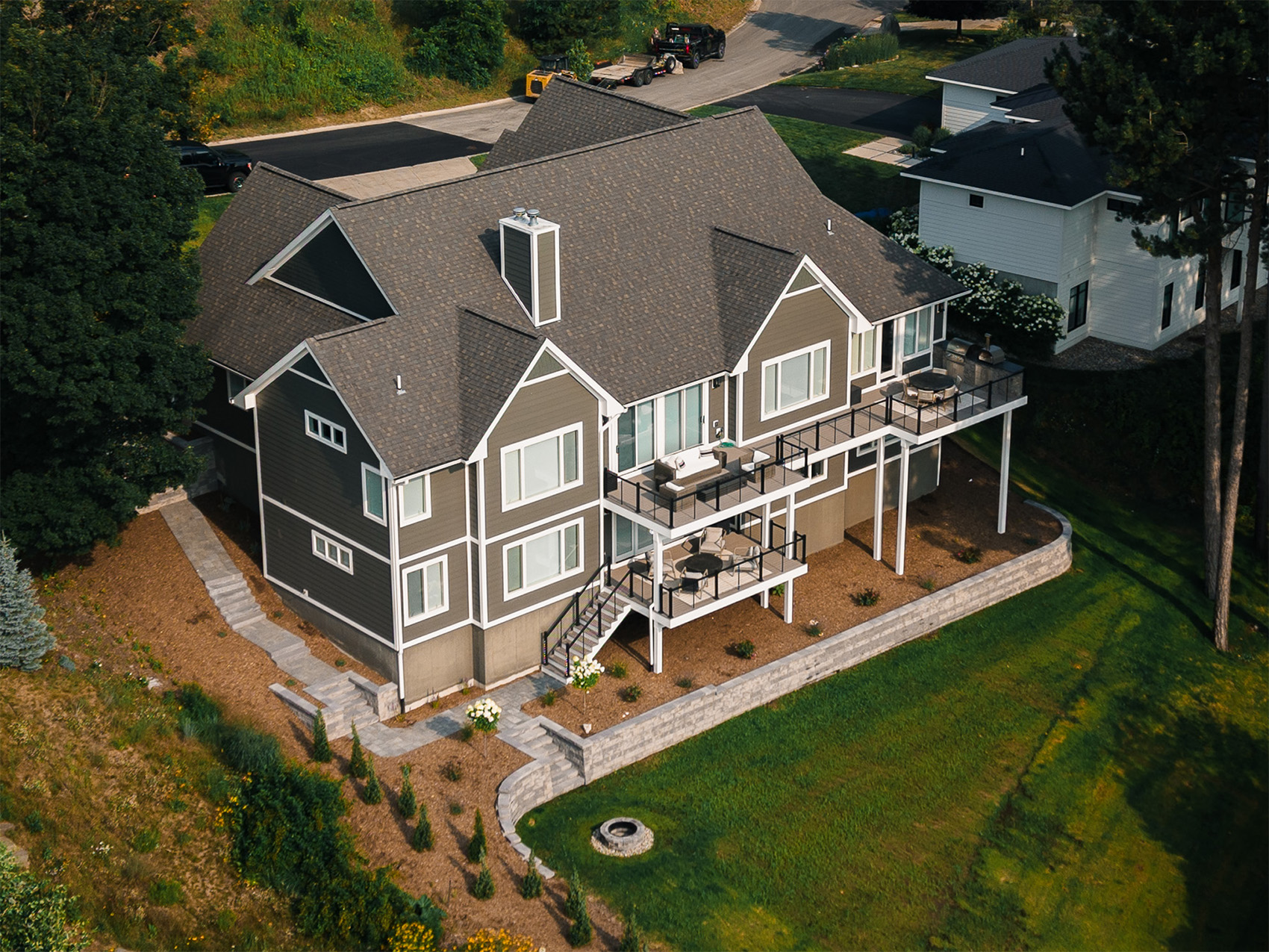 Lakeshore Customs | Custom Deck Builders in Holland, MI & Traverse City, MI